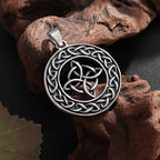 Men's Knotwork Circle Necklace