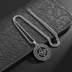 Men's Knotwork Circle Necklace