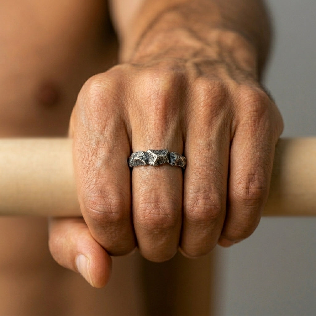 Men's Ribbed Band Ring