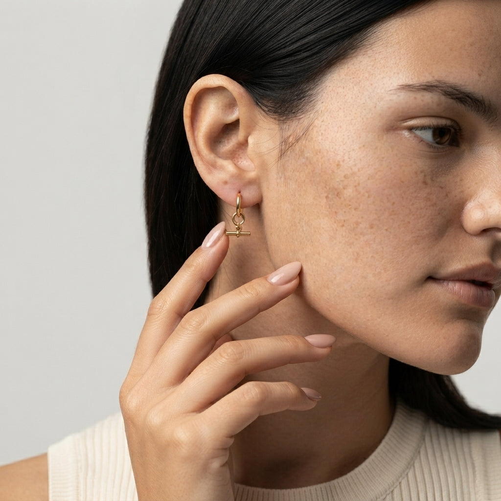 Women's Bar Drop Huggie Earrings