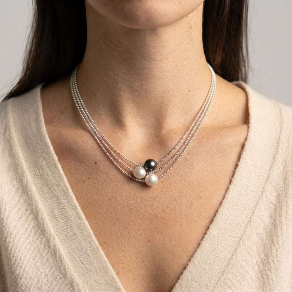 Women's Baroque Faux Pearl Necklace