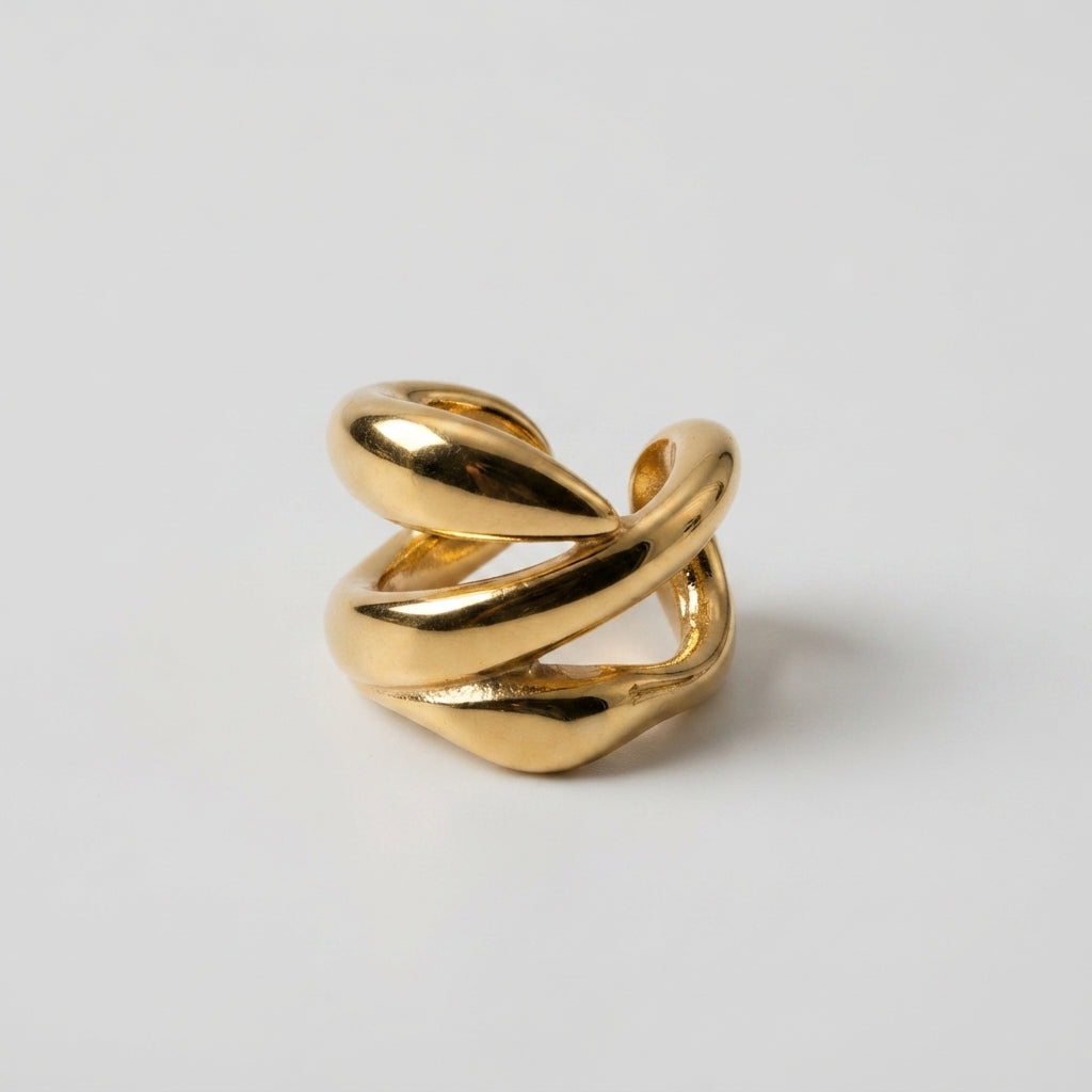 Women's Chunky Twist Ear Cuff