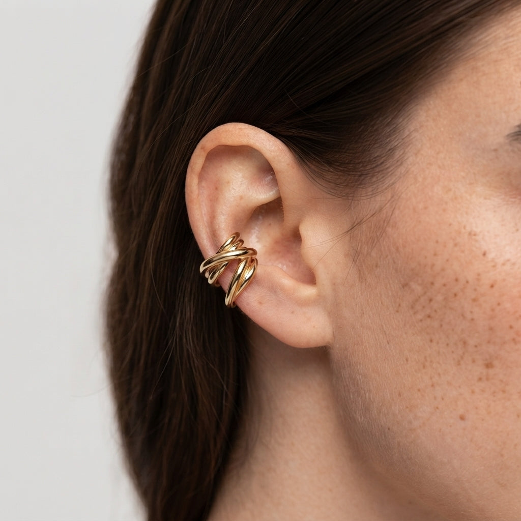 Women's Chunky Twist Ear Cuff