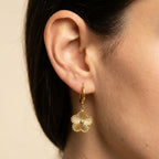 Women's Clover Huggie Hoop Earrings