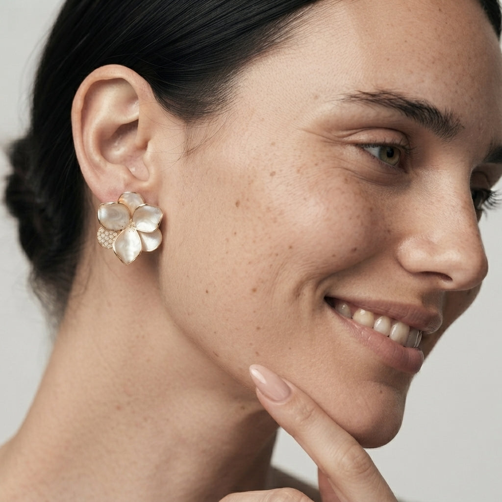 Women's Crystal Flower Stud Earrings