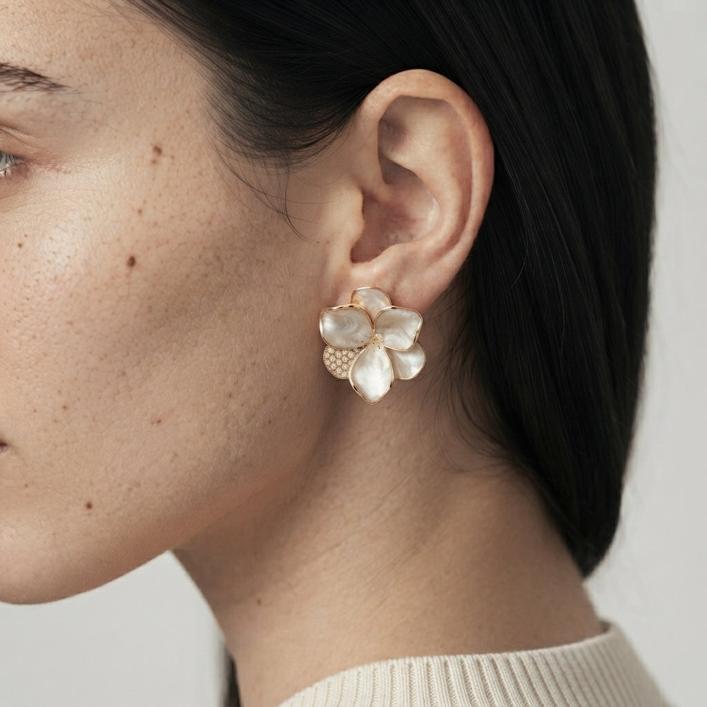 Women's Crystal Flower Stud Earrings