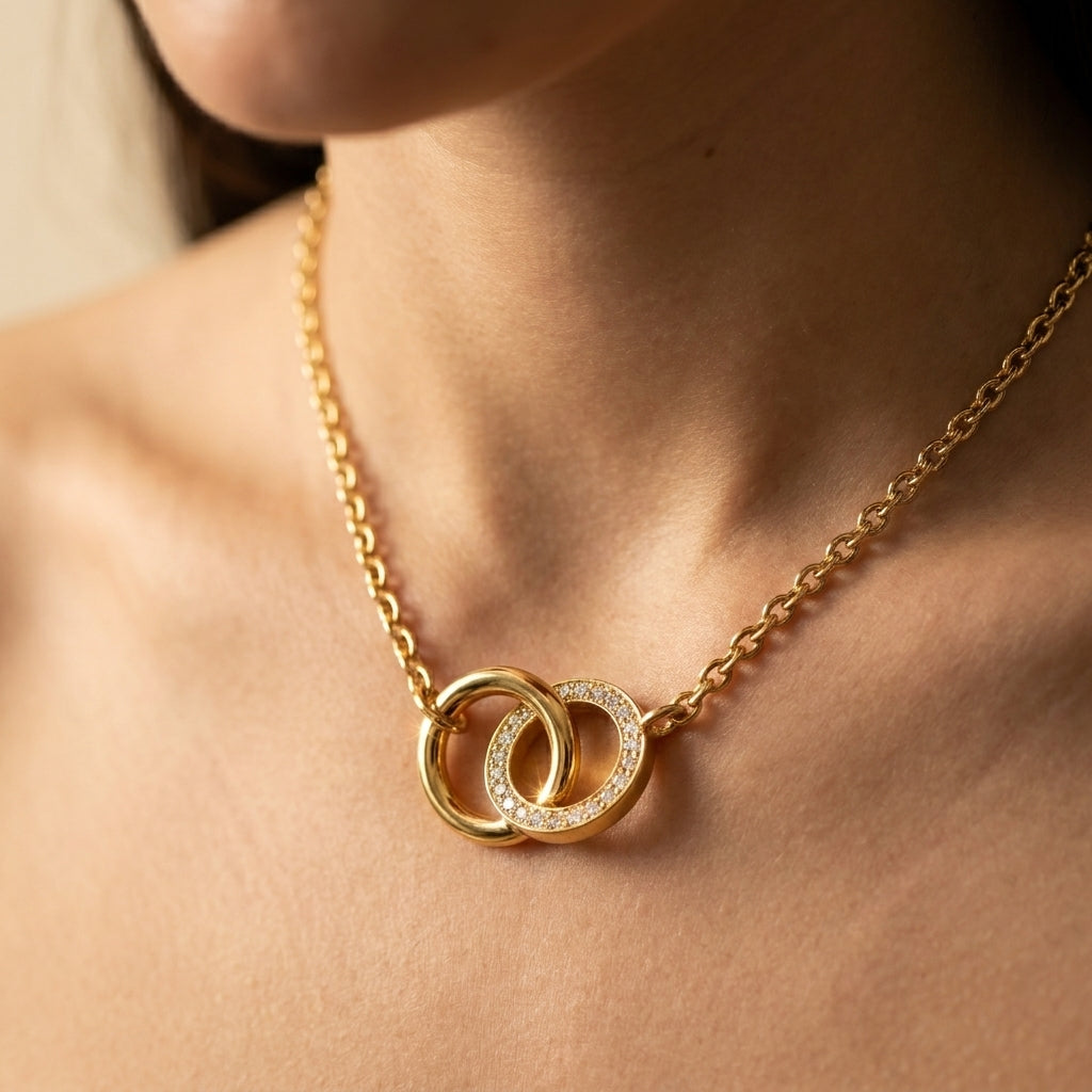 Women's Crystal Interlocking Circle Pendant Necklace