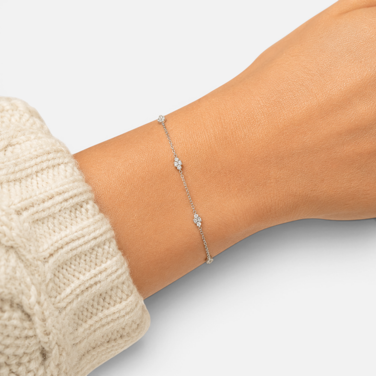 Women's Crystal Station Cable Chain Bracelet