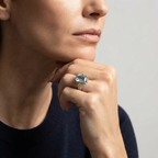 Women's Daisy Blue Stone Ring