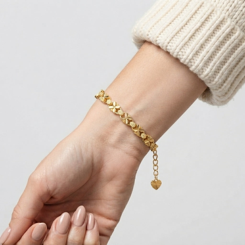 Women's Daisy Station Bracelet