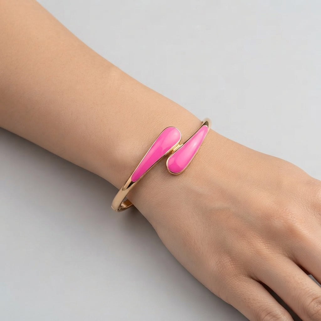 Women's Enamel Teardrop Bangle