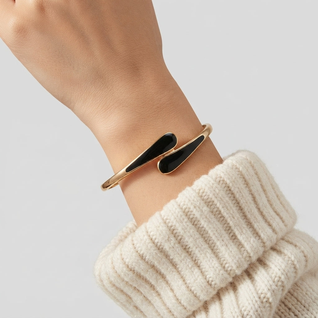 Women's Enamel Teardrop Bangle