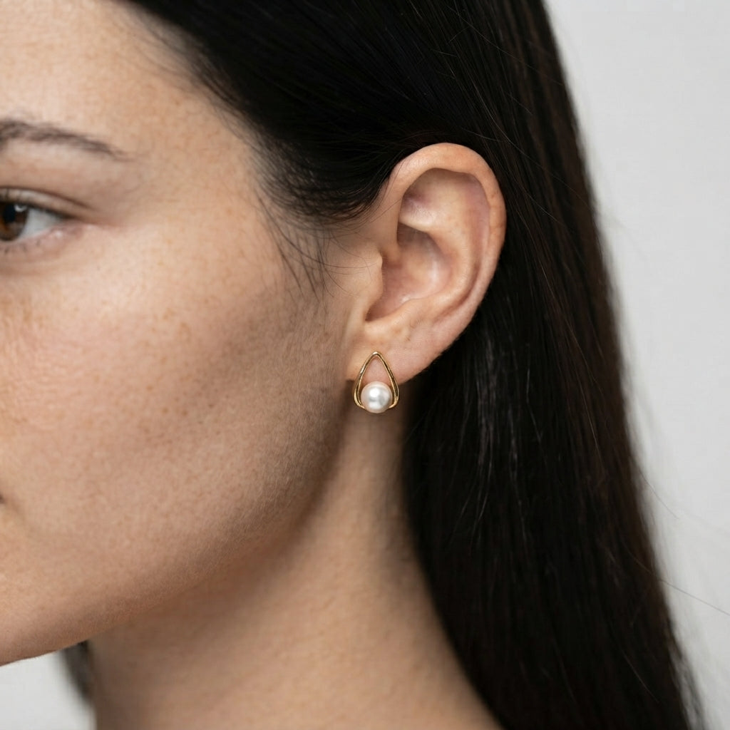 Women's Faux Pearl Triangle Stud Earrings