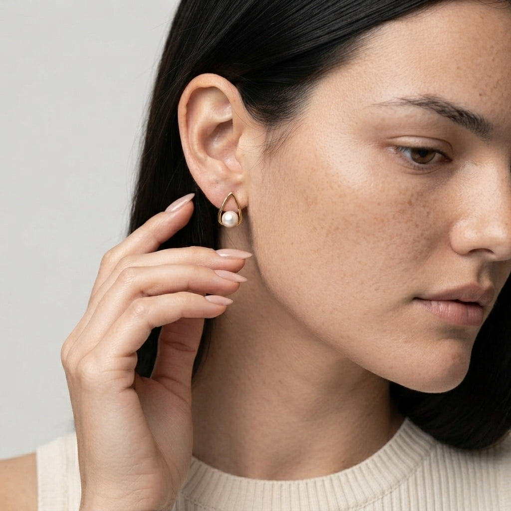 Women's Faux Pearl Triangle Stud Earrings