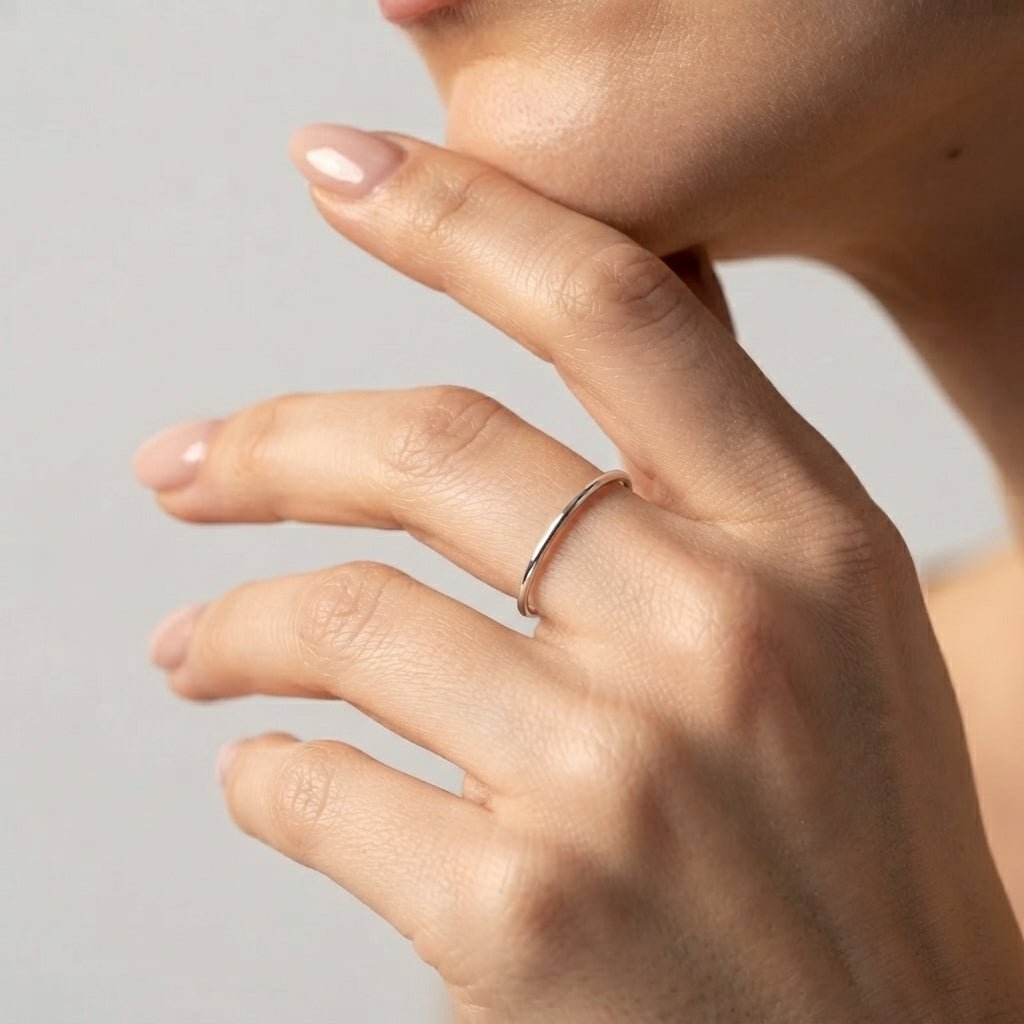 Women's Fine Polished Ring