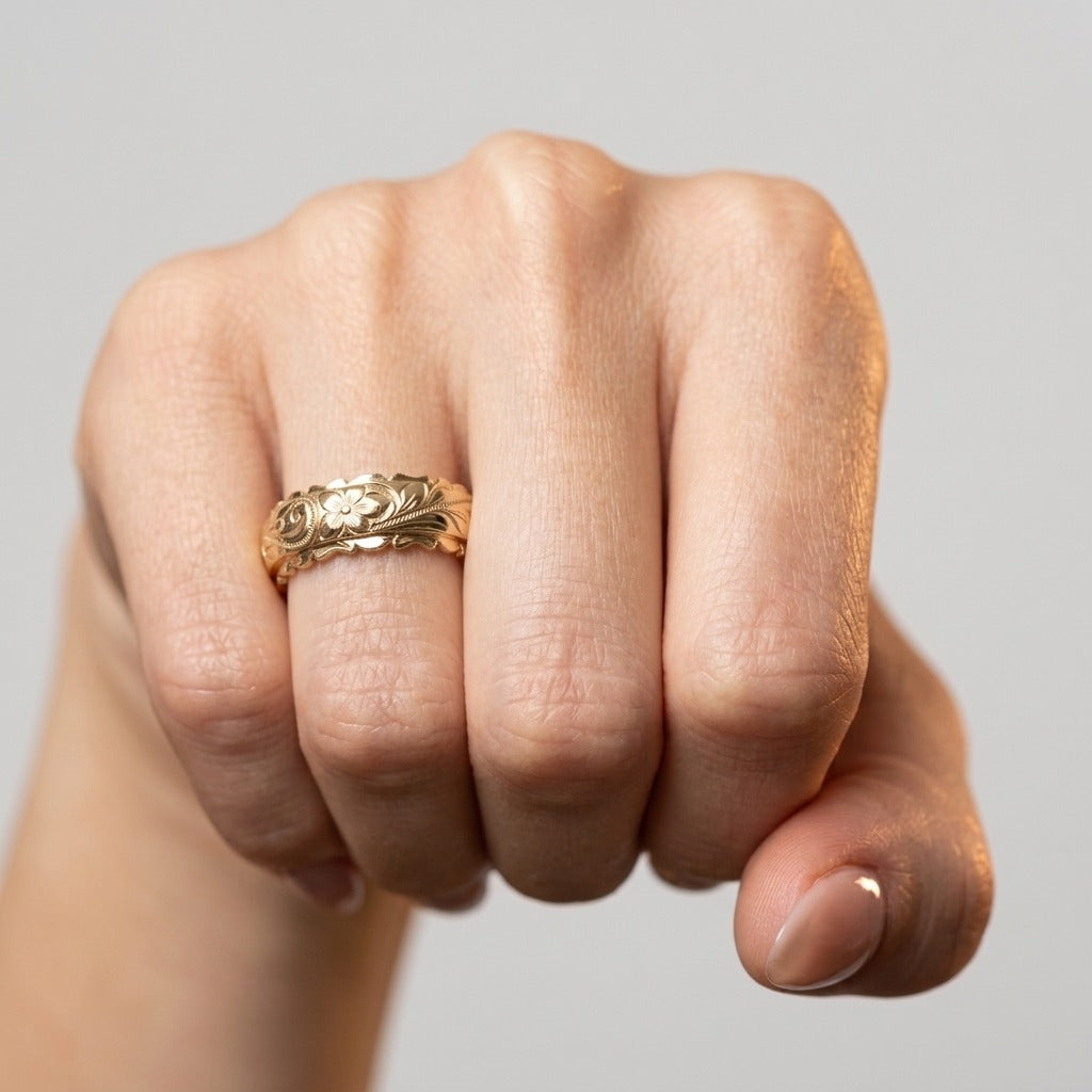 Women's Floral Engraved Ring