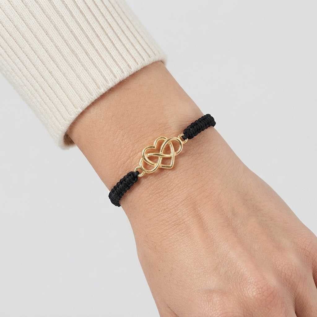 Women's Heart Knot Bracelet
