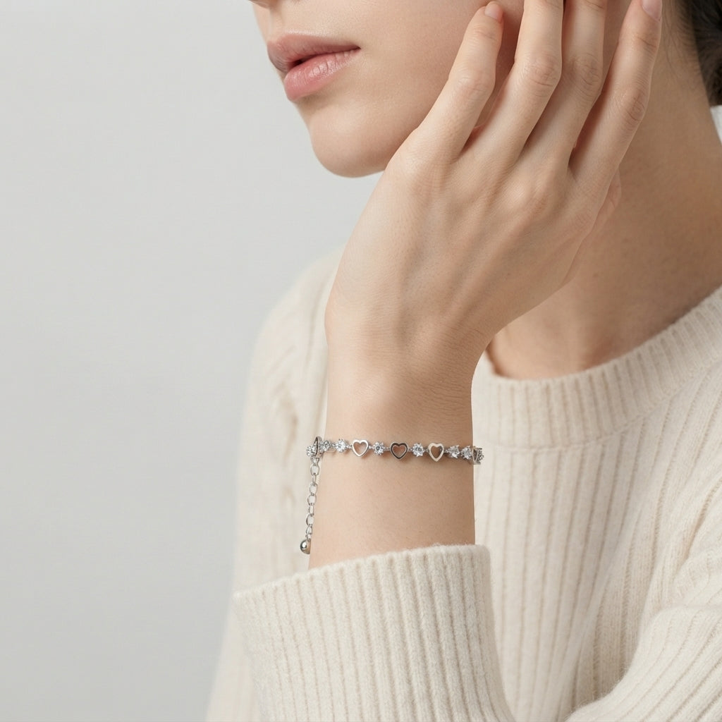 Women's Hollow Heart Crystal Bracelet