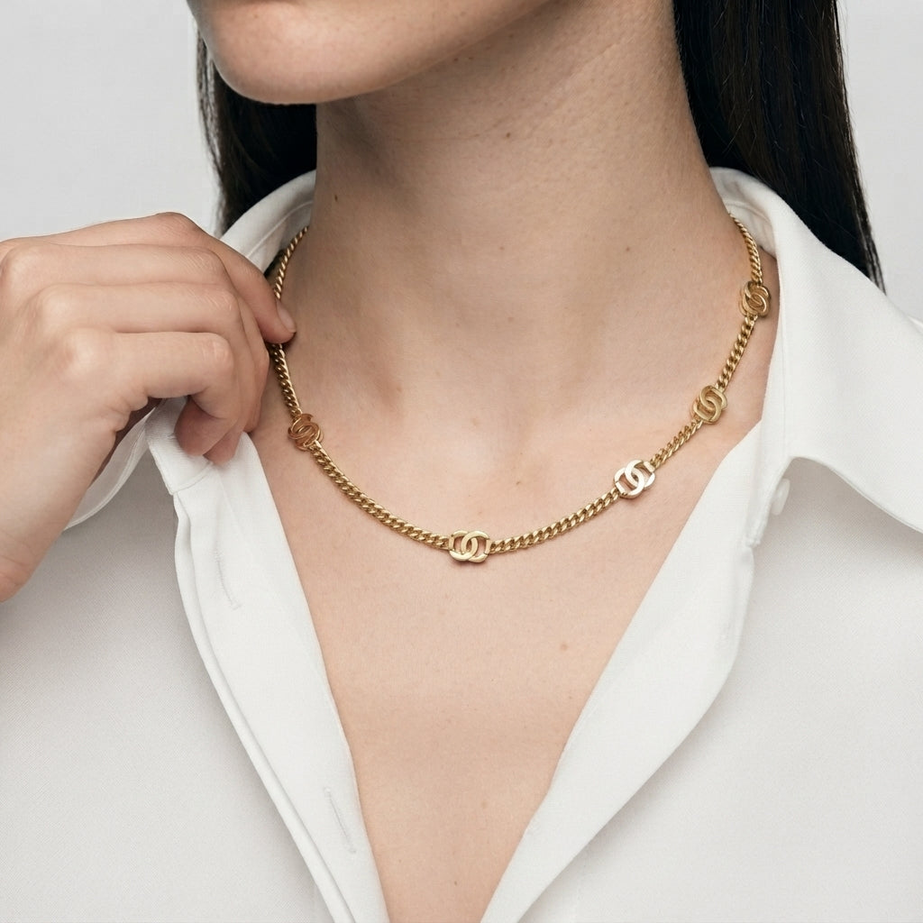 Women's Interlocking Circle Station Chain Necklace
