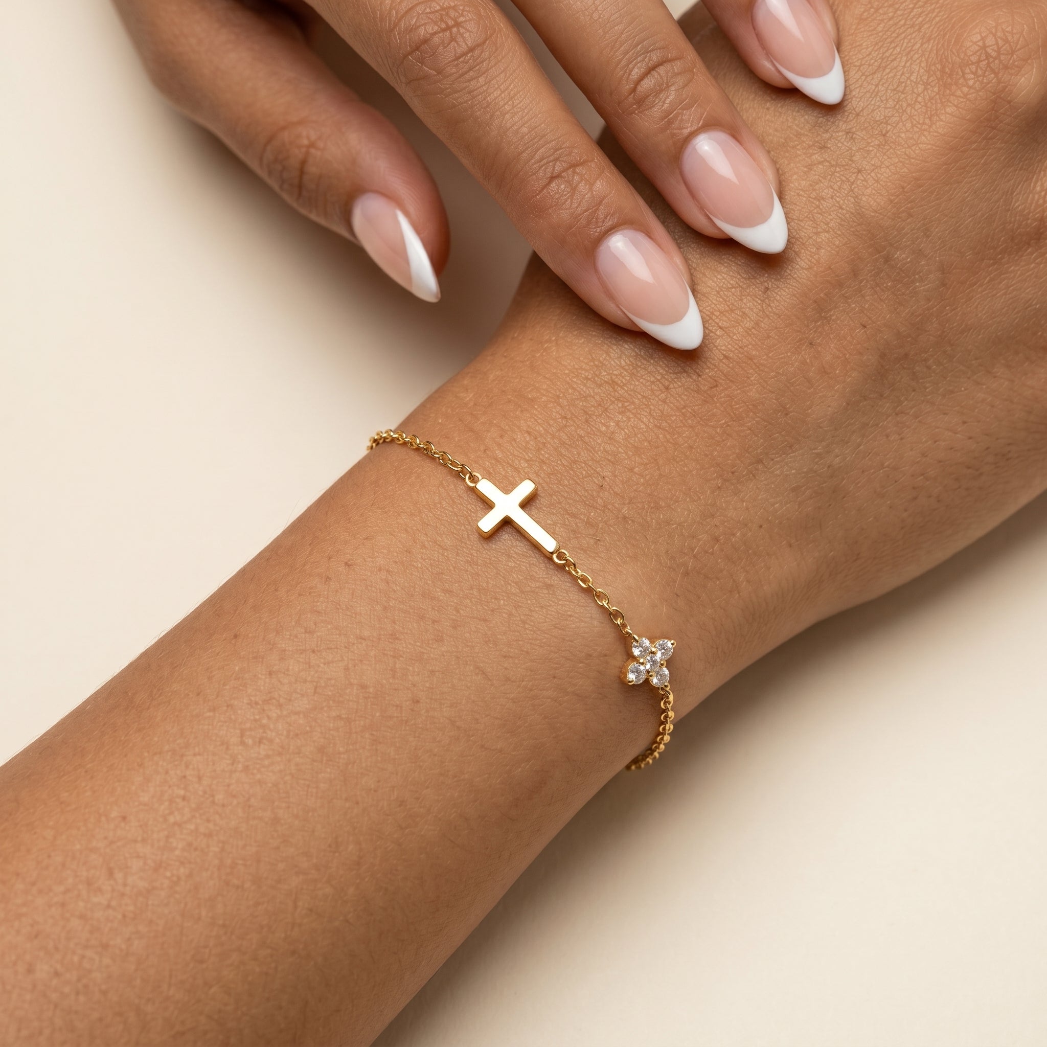 Women's Cross Station Chain Bracelet