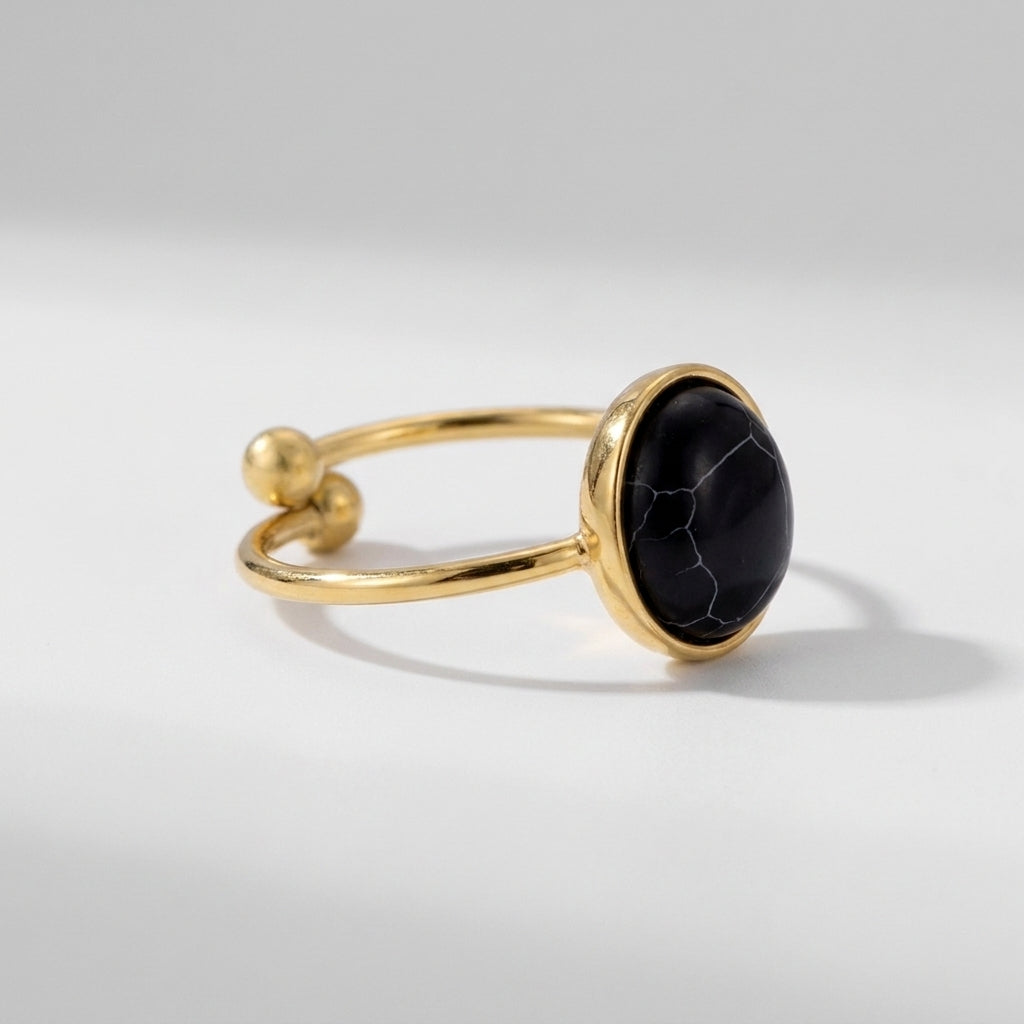 Women's Oval Stone Ring