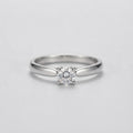 Women's Polished Solitaire Ring
