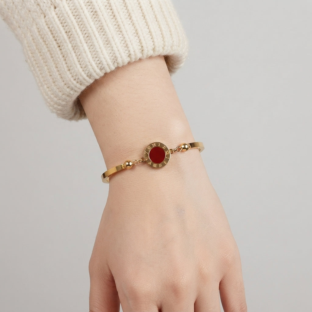 Women's Roman Numeral Disc Bracelet