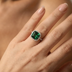 Women's Square Green Stone Ring