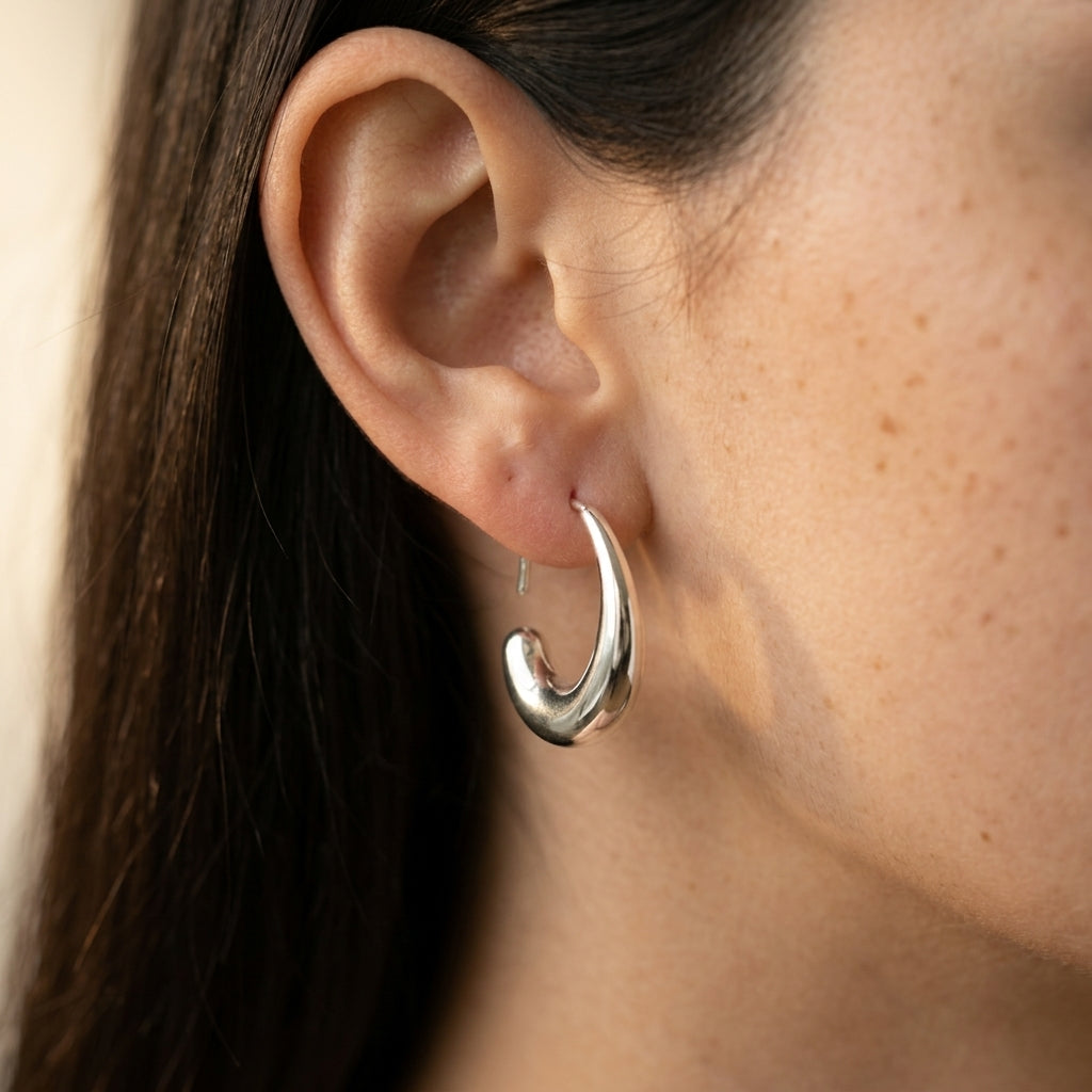 Women's Tapered Hoop Earrings