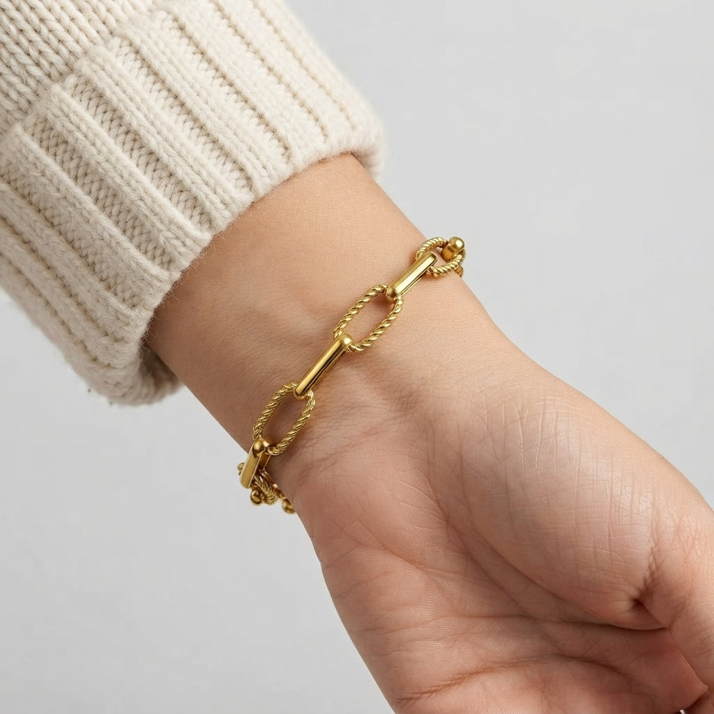 Women's Textured Paperclip Chain Bracelet