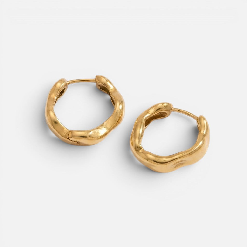 Women's Wave Huggie Earrings