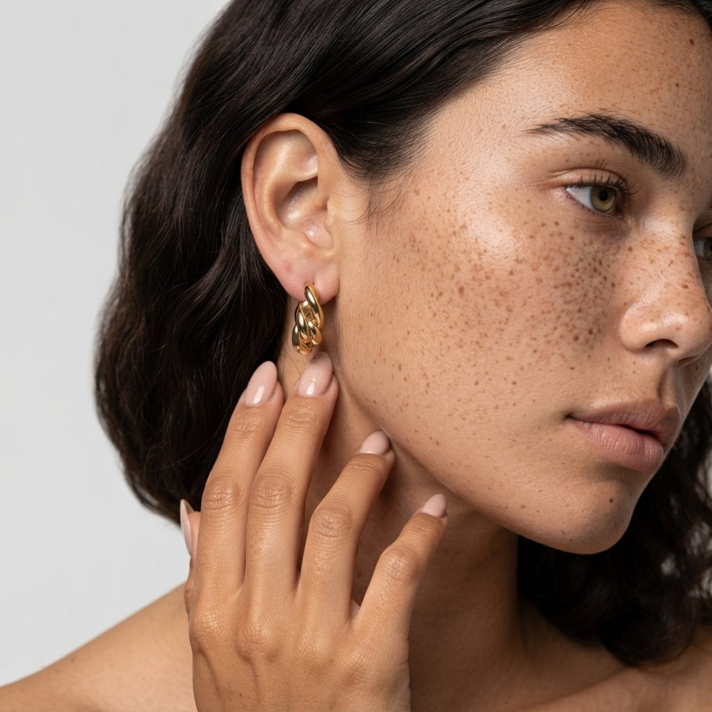 Women's Wave Huggie Earrings